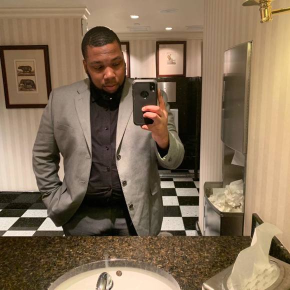 Meet your Posher, Jamaal - Picture 1 of 1